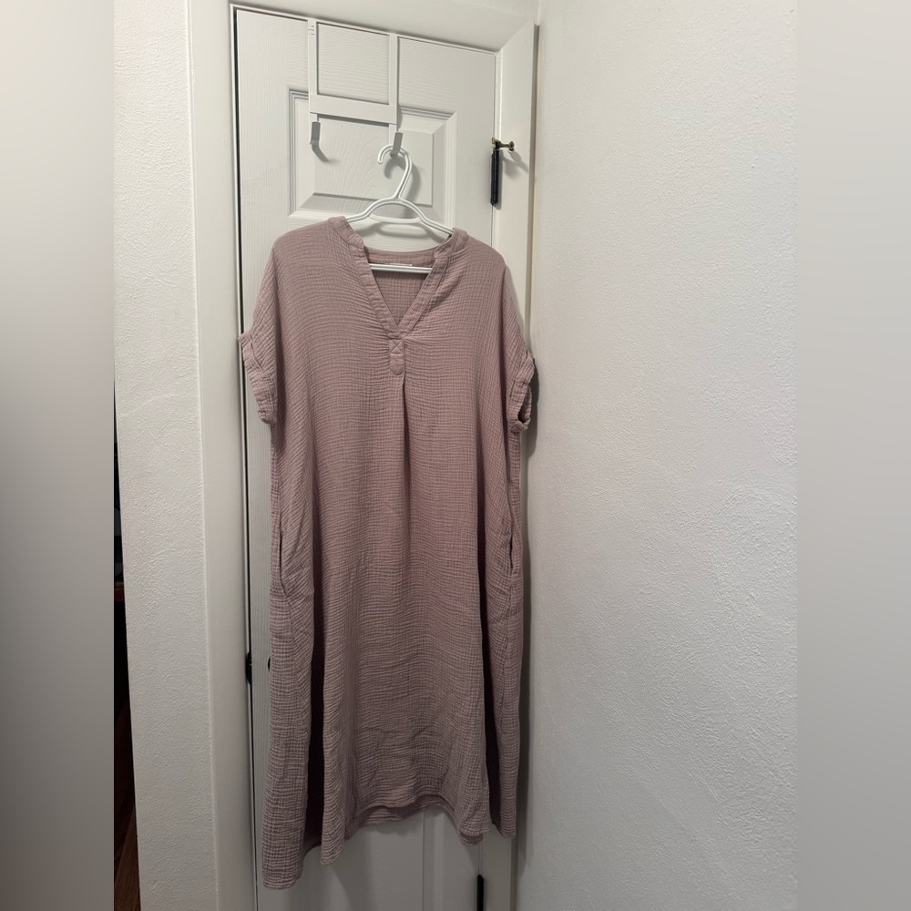 Neuflora Taupe Dress NWOT Size S